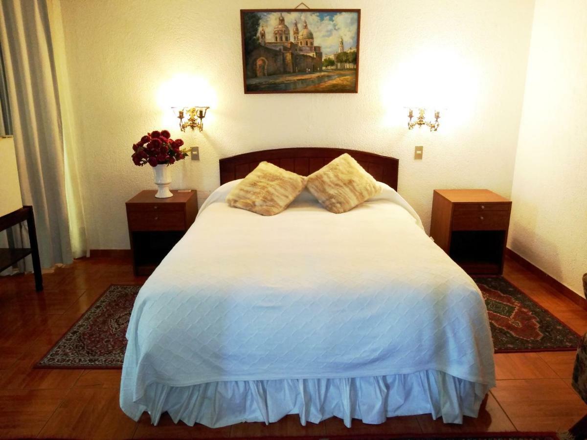 Hotel Espanol San Fernando Kültér fotó