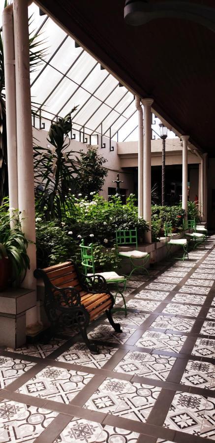 Hotel Espanol San Fernando Kültér fotó